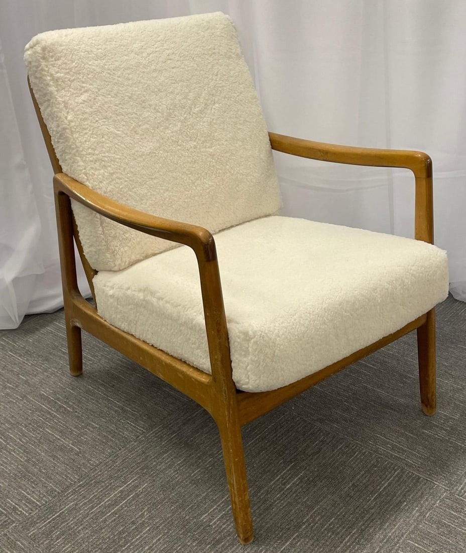 France and Daverkosen Teak Armchairs, Mid-Century Modern in Sherpa Style Fabric - 4