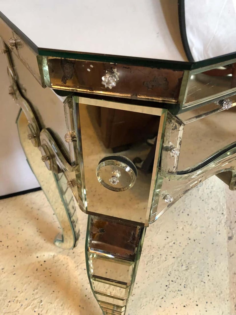 Hollywood Regency Mirrored Console with Applied Decoration and Cabriolet Legs - 10