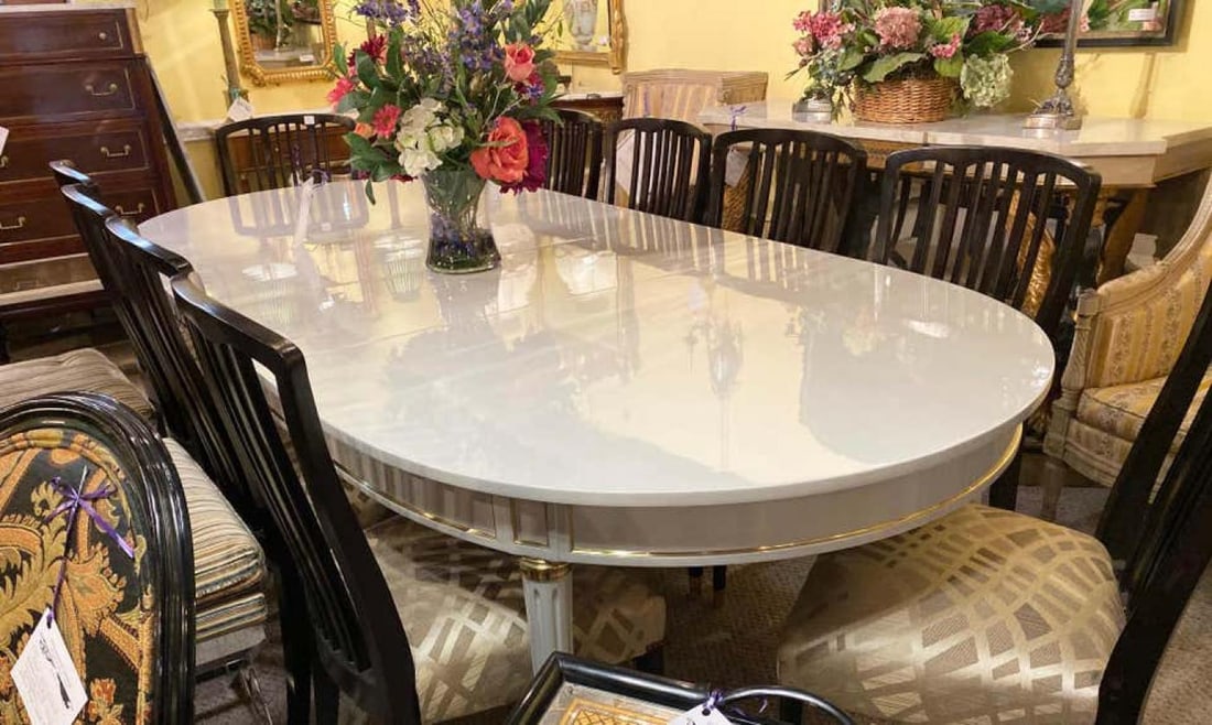 Hollywood Regency Dining Table in Gray Lacquered Bronze Mounted Finish - 6