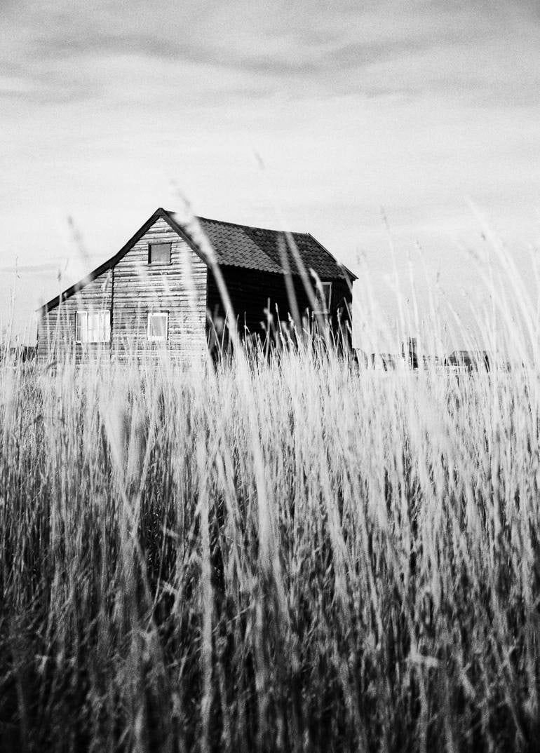 Weathered House, Walberswick, Southwold, Suffolk - Silver Gelatin: Title: Weathered House, Walberswick, Southwold, Suffolk - Silver Gelatin Photograph - Limited Edition of 10 Artist: Paul Cooklin Origin: United Kingdom Medium: Photography, Black & White on Paper Dime