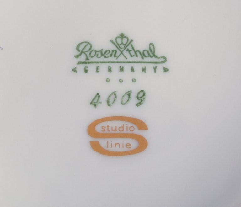 Bjørn Wiinblad (1918-2006) for Rosenthal, Germany. "Berlin Hilton" porcelain coffee pot, sugar - 4