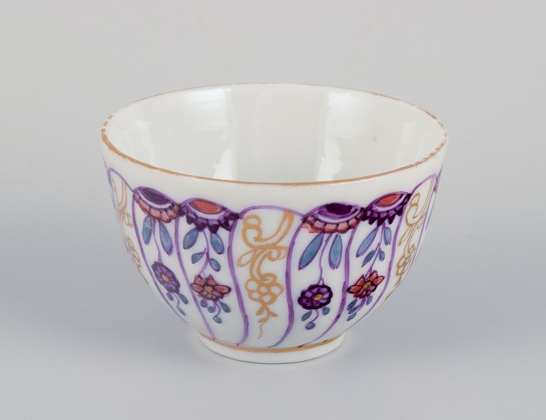 Royal Copenhagen. "Turkish coffee cup" in hand-painted porcelain.: Title:Royal Copenhagen. "Turkish coffee cup" in hand-painted porcelain.Description:Royal Copenhagen. "Turkish coffee cup" in hand-painted porcelain. Museum quality. Late 18th century. In excellent