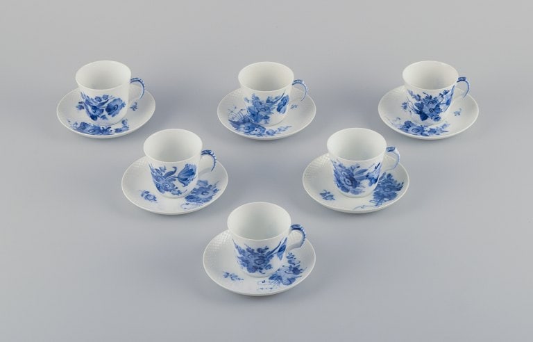 Royal Copenhagen Blue Flower Curved. A set of six coffee cups with saucers.: Title:Royal Copenhagen Blue Flower Curved. A set of six coffee cups with saucers. Description:Royal Copenhagen Blue Flower Curved. A set of six coffee cups with saucers. Model 10/1546. Dating: 1950s.