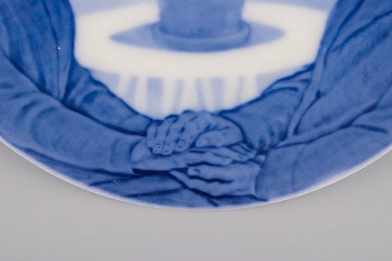 Royal Copenhagen Christmas Plate from 1912. - 3