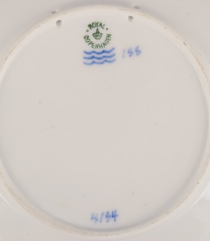 Royal Copenhagen Christmas Plate from 1919. - 4