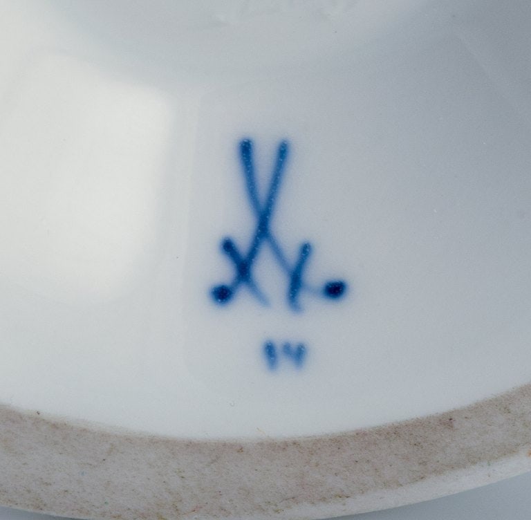 Meissen, Germany, Green Ivy Vine, teapot with swan-shaped handle. Hand-painted. - 6