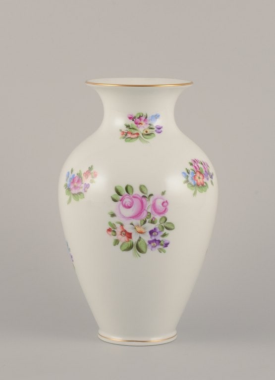 Herend, Hungary. Large porcelain vase hand-painted with polychrome flower motifs and gold edge. (1 of 8)
