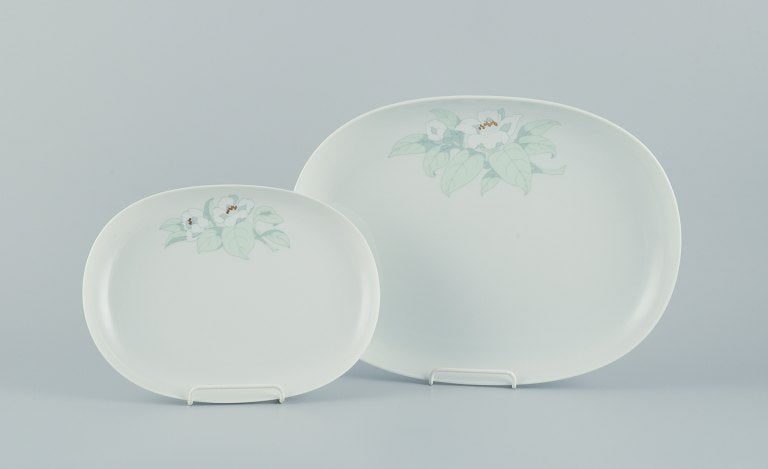 Tapio Wirkkala (1915-1985) for Rosenthal Studio-linie, "Century Blütentraum". Two oval dishes (1 of 8)