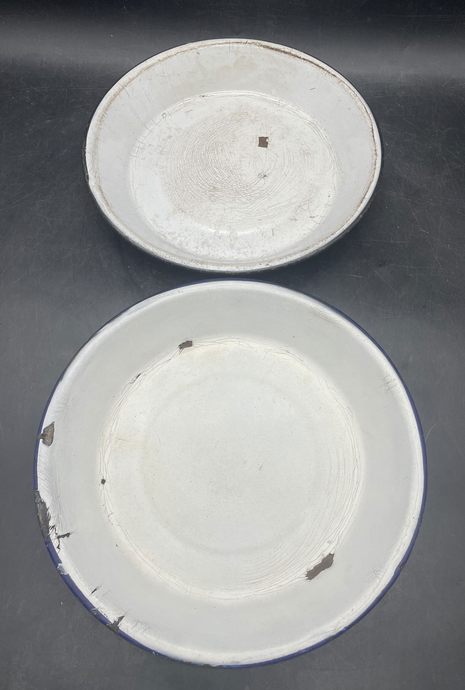 Pair of Antique Enamelware Chrysolite Green & White Graniteware Pie Plates - 2