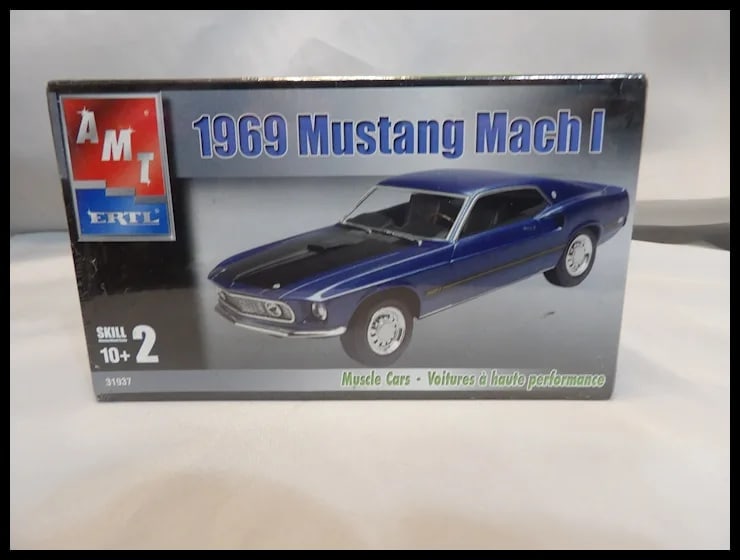 1969 Ford Mustang Mach I Fastback Original Unopened Package - 2