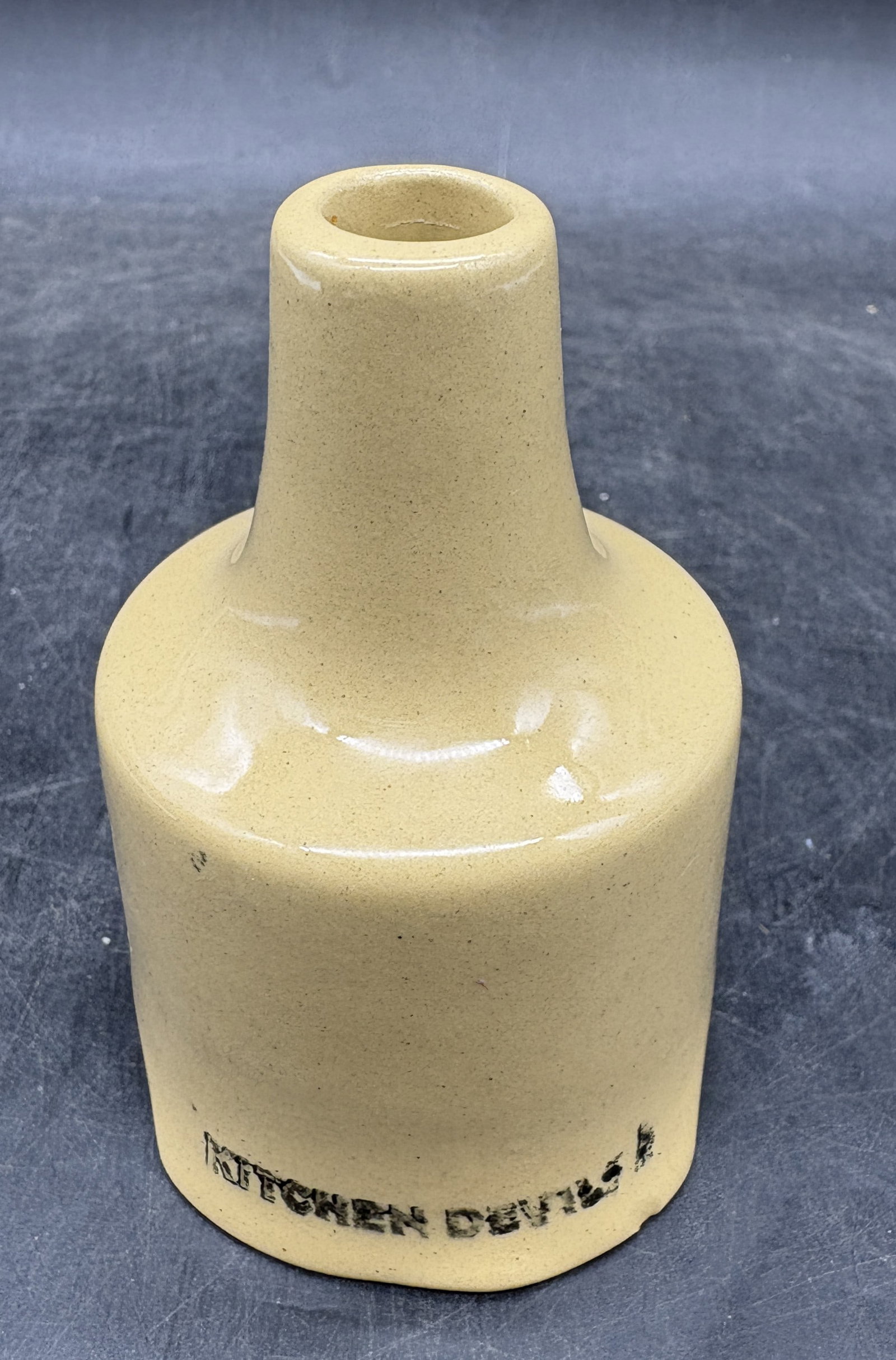 VINTAGE Pie Bird Vent " KITCHEN DEVIL " Funnel Ironstone BAKING Tool - 2