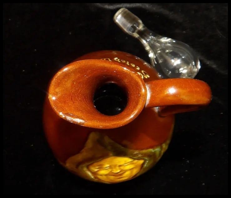 Royal Doulton Kingsware “The Jovial Monk” Dewar’s Scotch Whisky Flask - 8