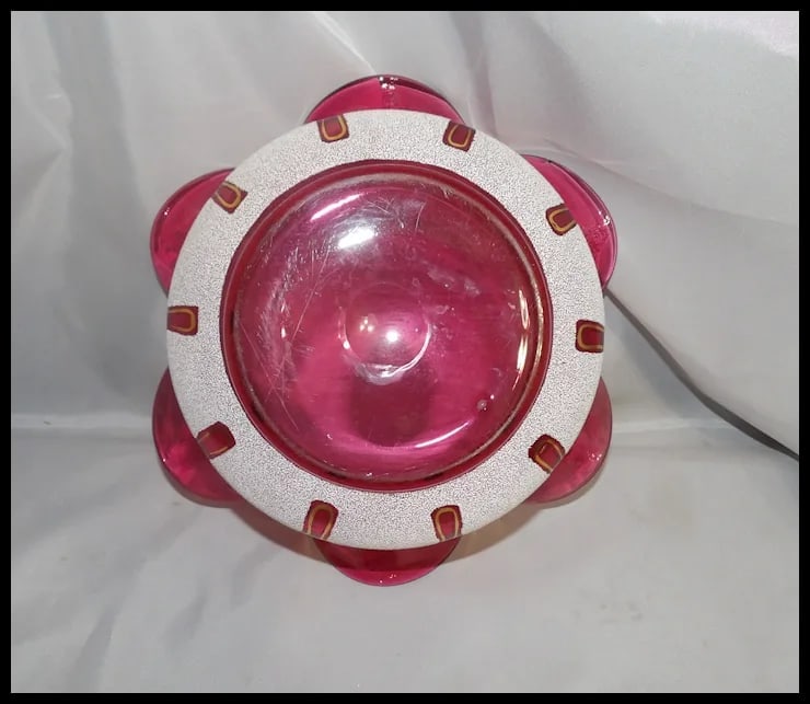 Cranberry Hand-Blown Art Glass Textured Ruffle Top Glass Bowl - 6