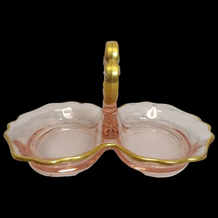 Pink Depression Glass Relish or Mint Dish: This Pink Depression Glass Relish or Mint Dish is in excellent condition. NO chips, loss of gold, or stains. It is perfect for a reception where you would like to have a beautiful display for mints,