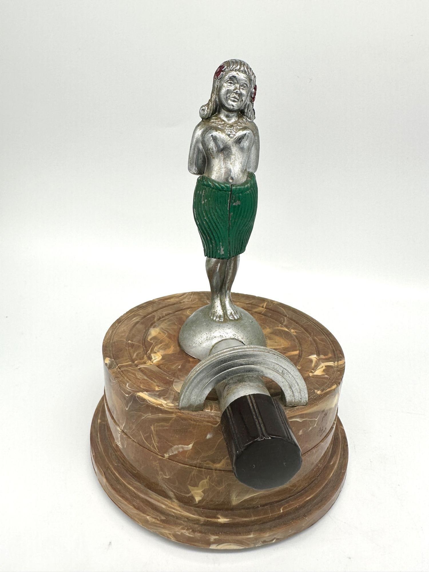 1930s Arrow "Naughty Hula Girl" Swirled Bakelite Table Striker Lighter - 17