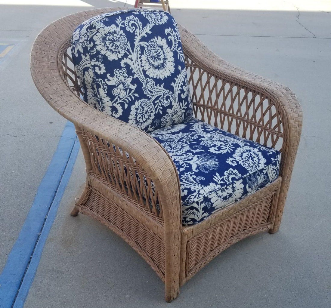 Restored Rattan Wicker Lounge Chair - 9