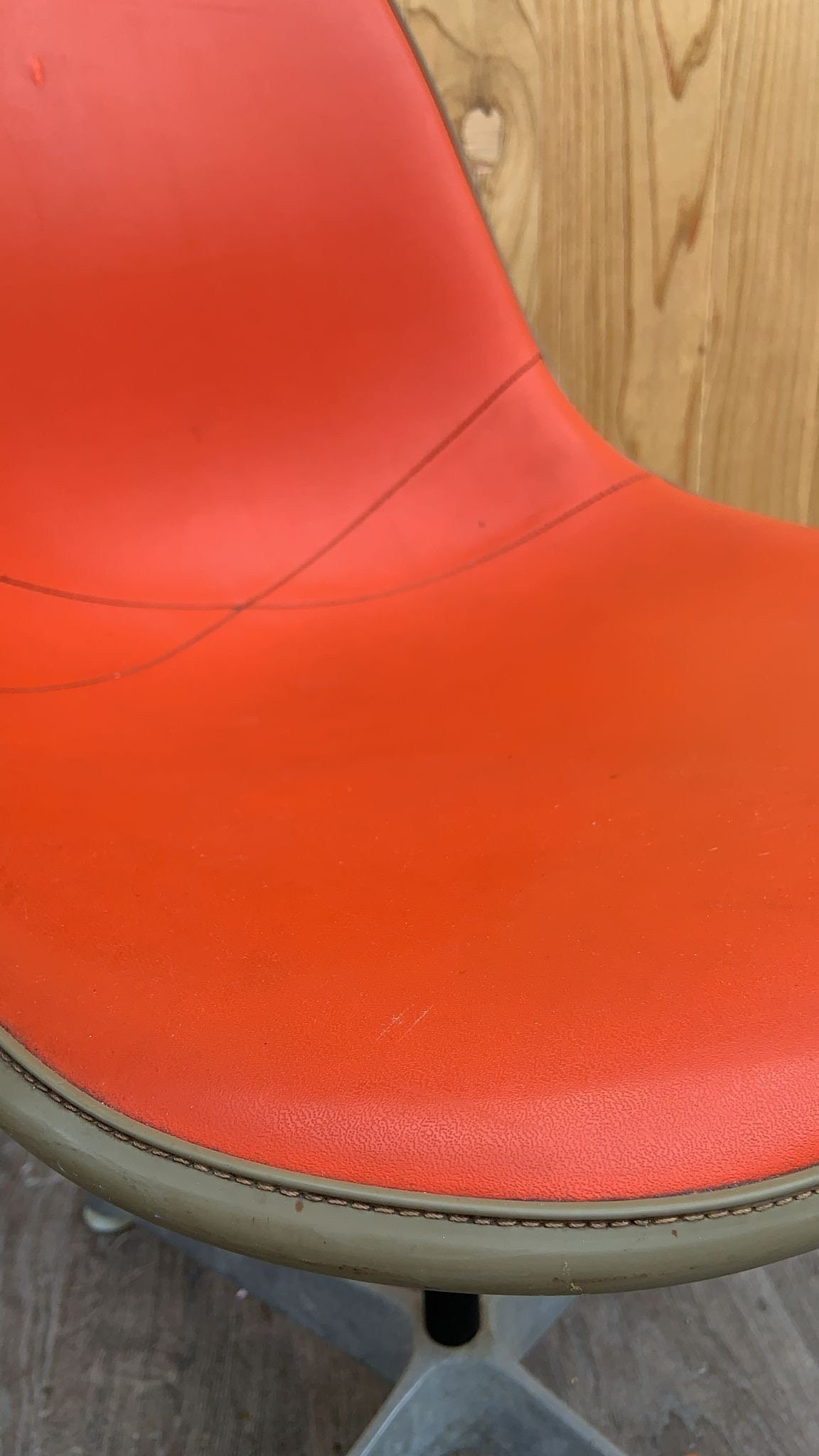 Mid Century Herman Miller Swivel Shell Chairs – Set of 4 Orange Vinyl - 3