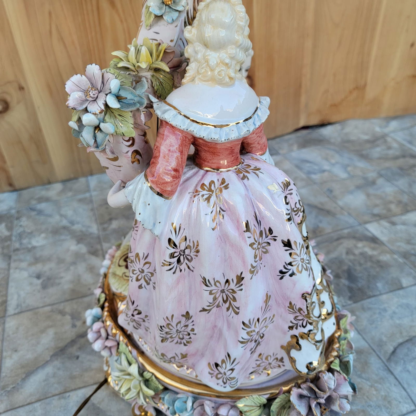 Vintage Victorian Italian Capodimonte Porcelain Table Lamp with Shade - 7