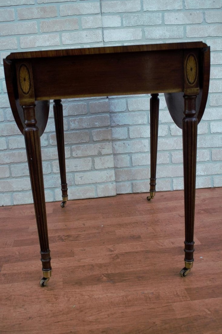 Aston Court by Henredon Side Table - 4