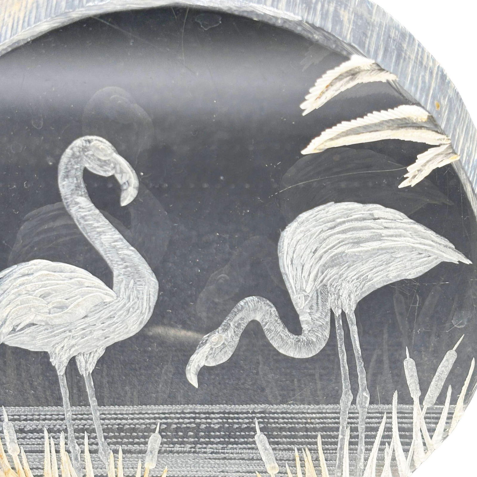 Modern Flamingos In Water Round Reverse Carved Lucite Paperweight Sculpture - 4