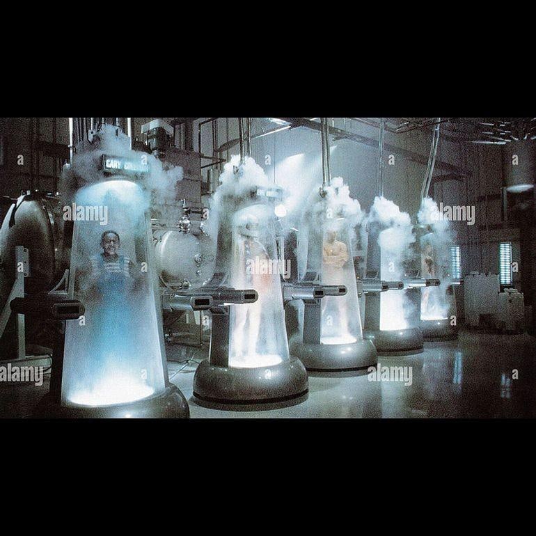 Futurist Cryogenic Freezing Chamber Tube Sculpture Hero Prop, 1997 Austin Powers - 6