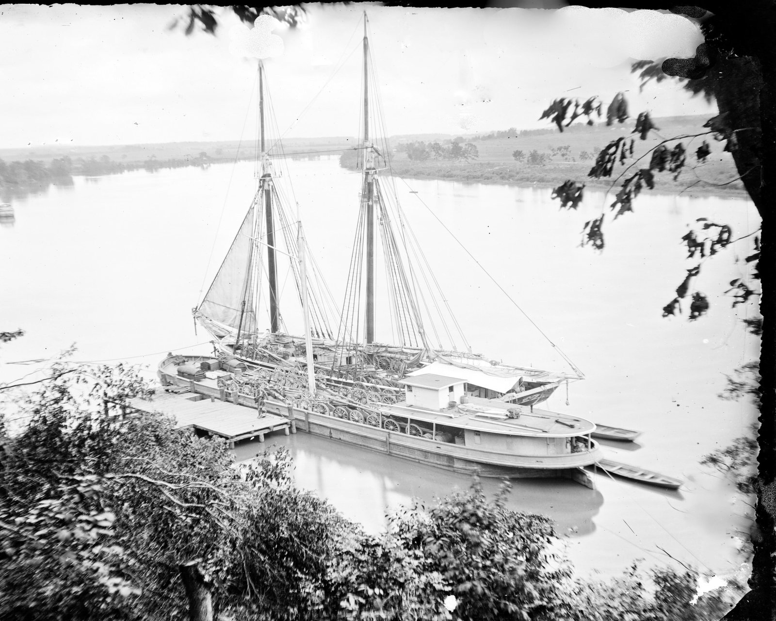 1865, FEDERAL CARGO SHIP, JAMES RIVER: Title: 1865, FEDERAL CARGO SHIP, JAMES RIVER Artist: UNKNOWN Original Date: SEE TITLE Dimensions: 8X10 Description: || UNITED STATES SHIPPING ONLY! || This lot is a Dye Based Photolithograph and is a