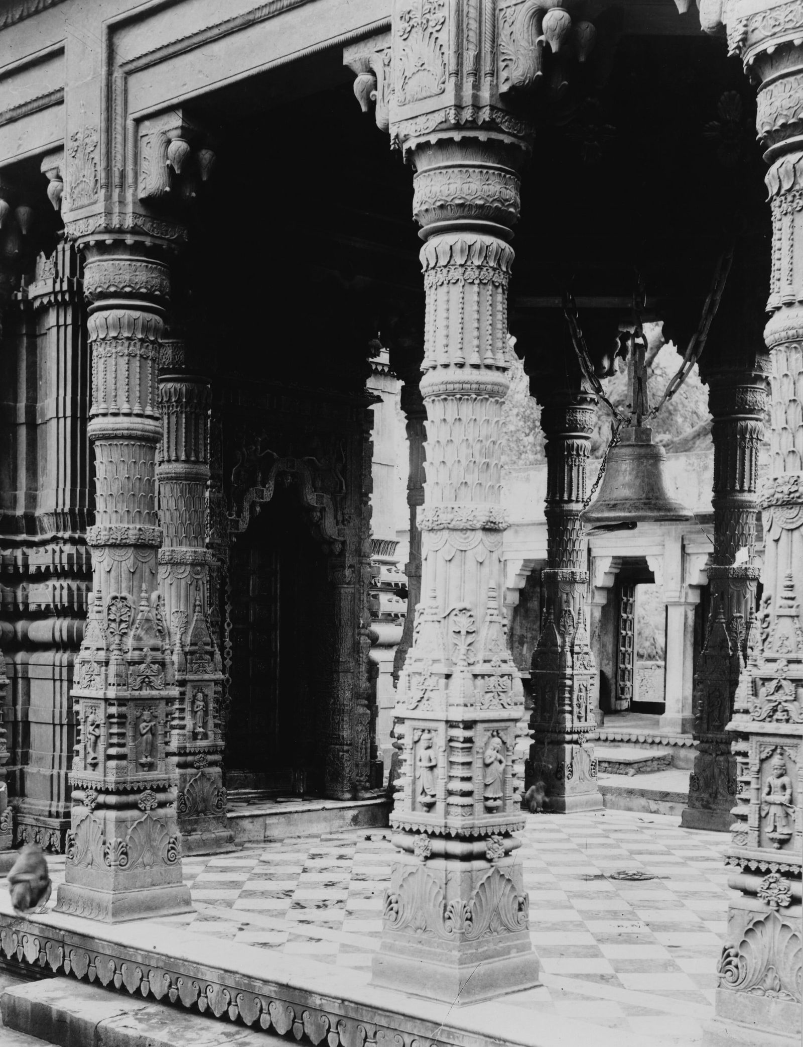 1895, Monkey Temple, India: Title: 1895, Monkey Temple, India Artist: FRANK CARPENTER Original Date: SEE TITLE Dimensions: 8X10 Description: || UNITED STATES SHIPPING ONLY! || This lot is a Dye Based Photolithograph and is a