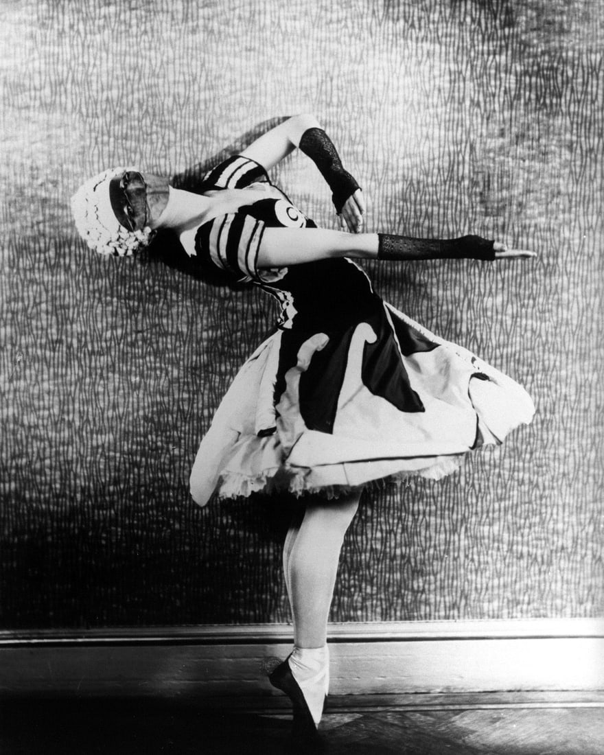 LE BAL, STARRING ALEXANDRA DANILOVA (1 of 1)