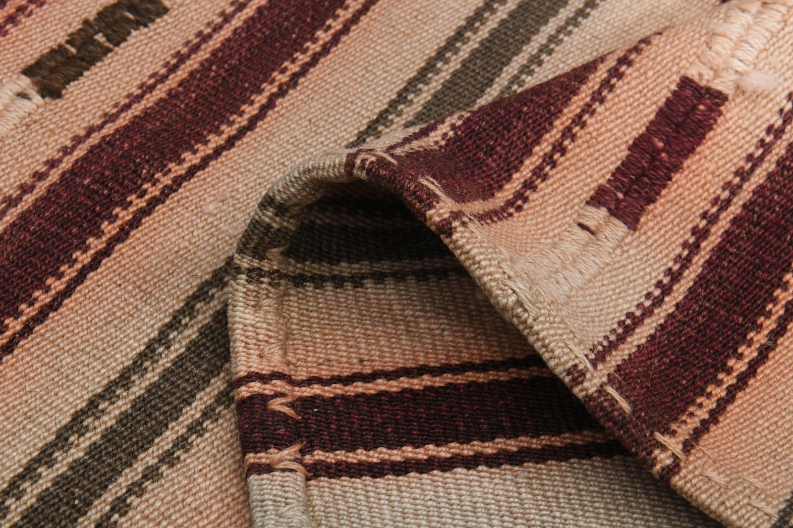 4'7x6'4 ft, BEIGE PINK RUG (1 of 10)