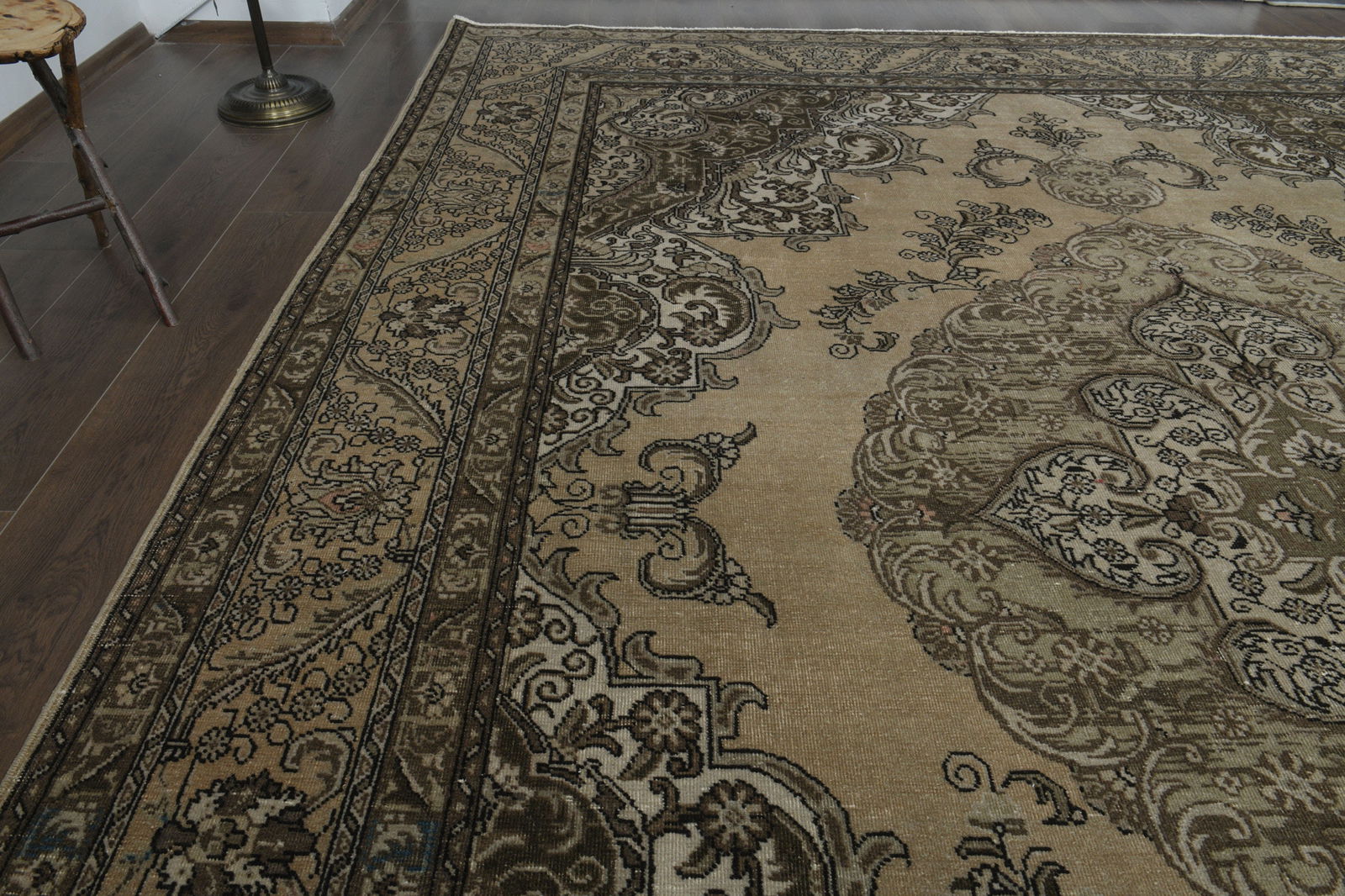 9.8x12.9 ft, OVERSIZED ORANGE BROWN - 4