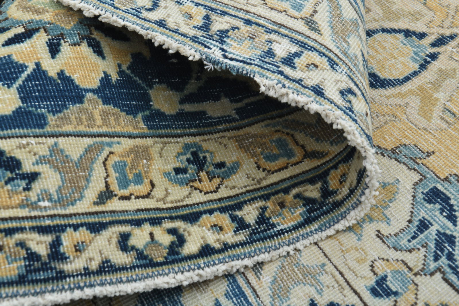 8.3x11.7 ft, ANTIQUE UNIQUE PERSIAN Rug: Title: 8.3x11.7 ft, ANTIQUE UNIQUE PERSIAN Rug Description: This Turkish one-of-a-kind Anatolian Vintage Rug is hand-knotted and handwoven by the most skilled artisans who use pure wool, in muted,