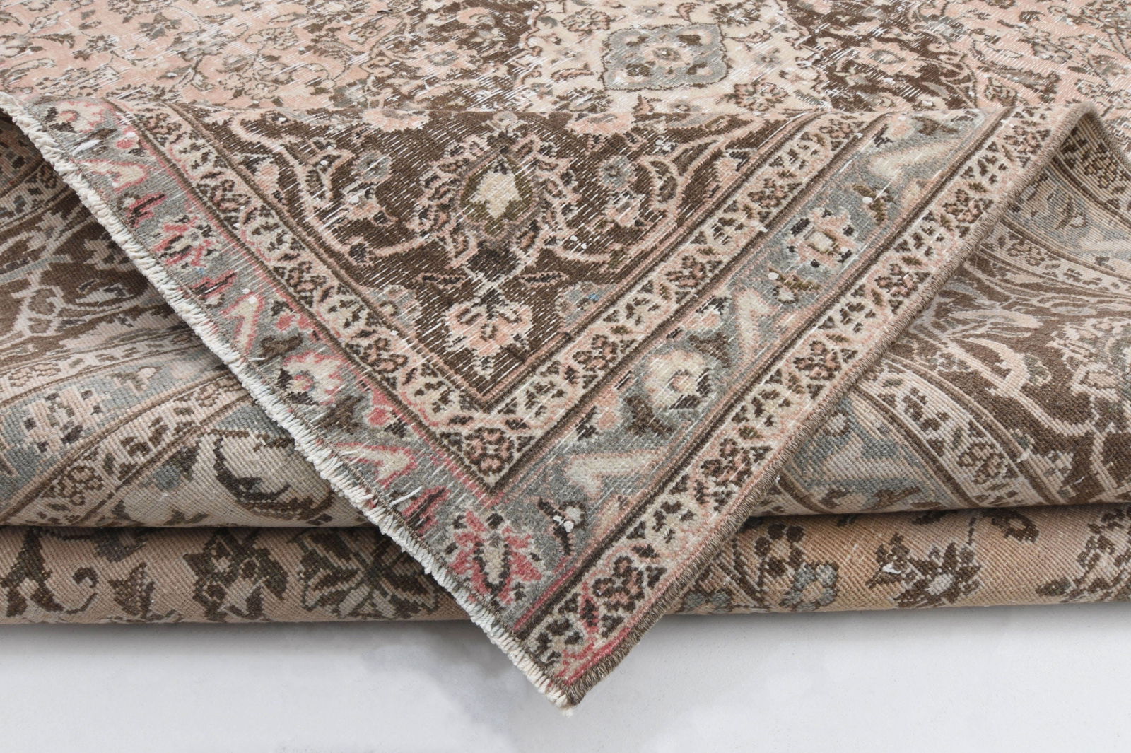 9.6x11.4 ft,PINK, OVERSIZED, Vintage (1 of 10)