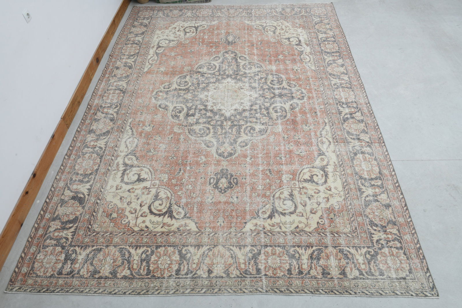 9'4x13'4 ft, LUXURY OVERSIZED RUG (1 of 10)