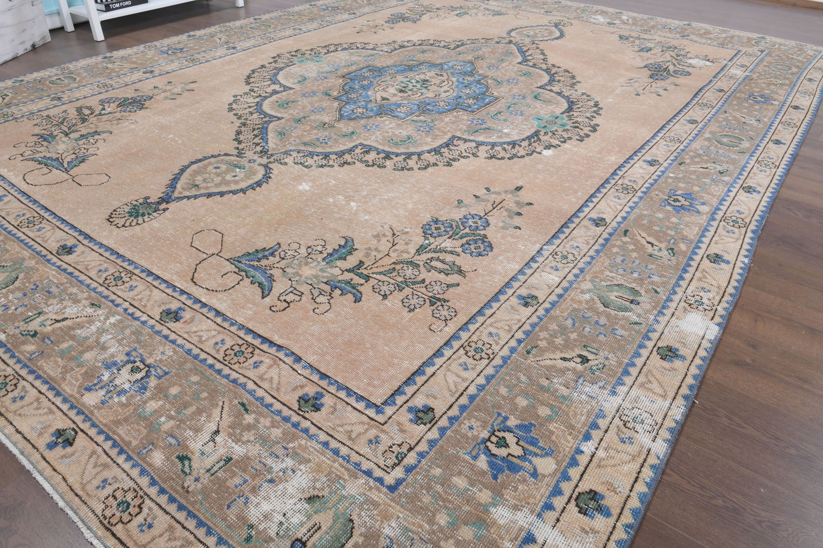 9'8x12'8 ft, RARE DESIGN - 4