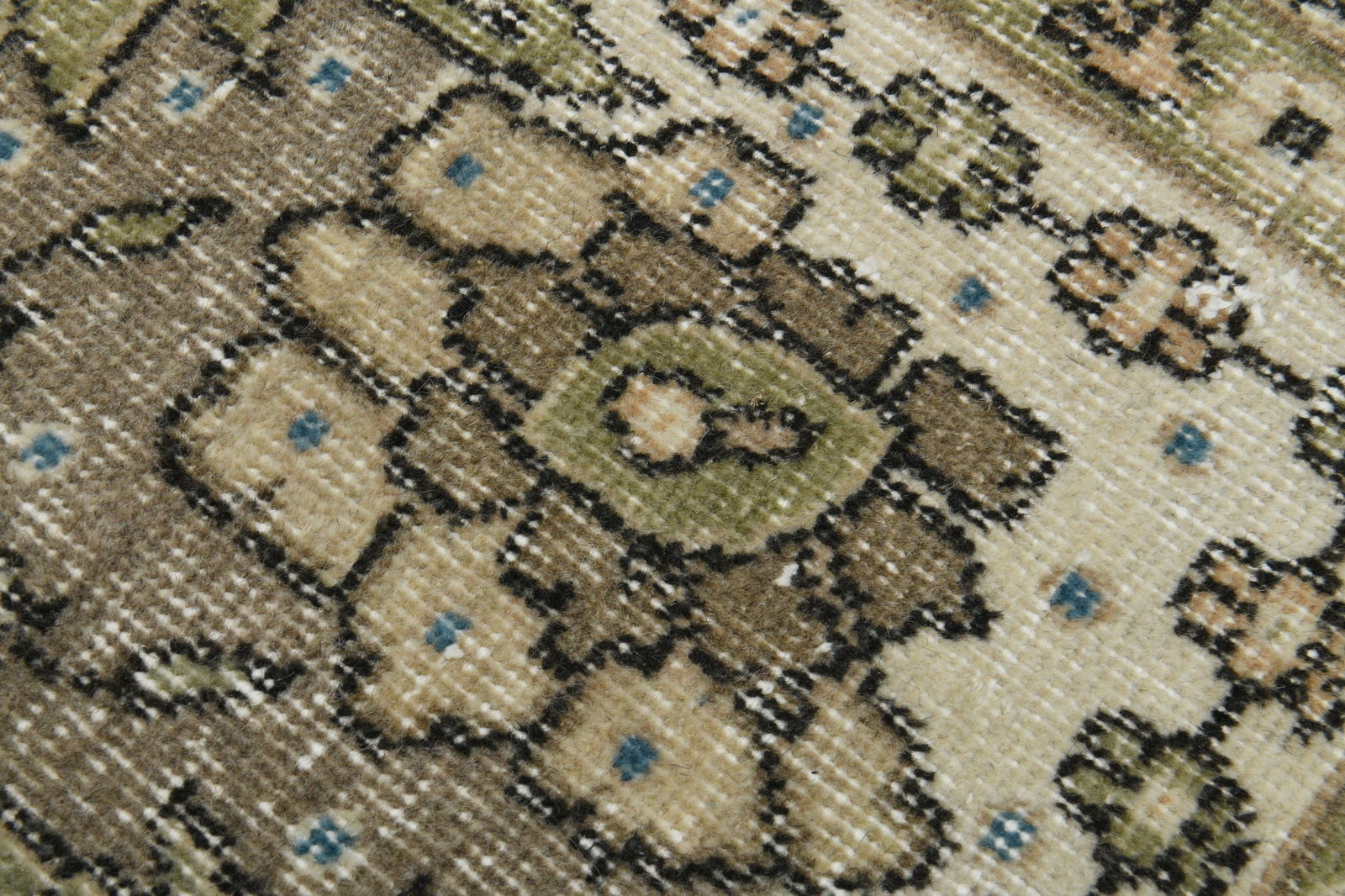 8.4x12.9 ft, VINTAGE OUSHAK RUG - 9