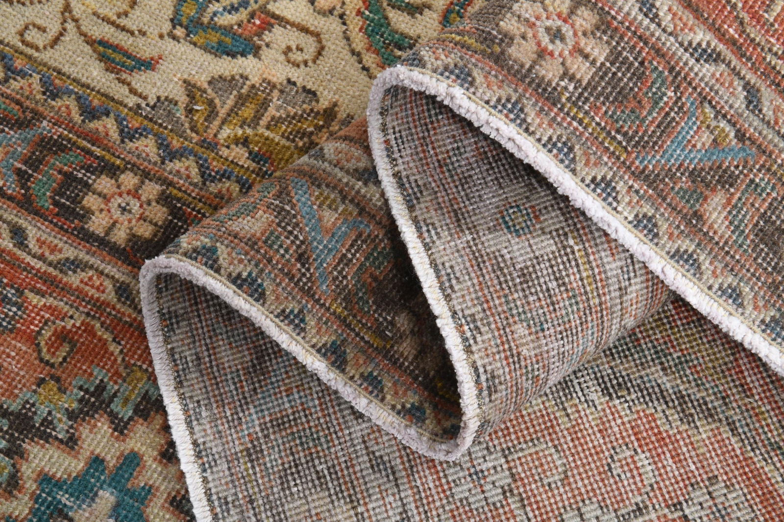 9'9x12'5 ft, PERSIAN OVERSIZED RUG: Title: 9'9x12'5 ft, PERSIAN OVERSIZED RUG Description: This Turkish one-of-a-kind Anatolian Vintage Rug is hand-knotted and handwoven by the most skilled artisans who use pure wool, in muted, natural