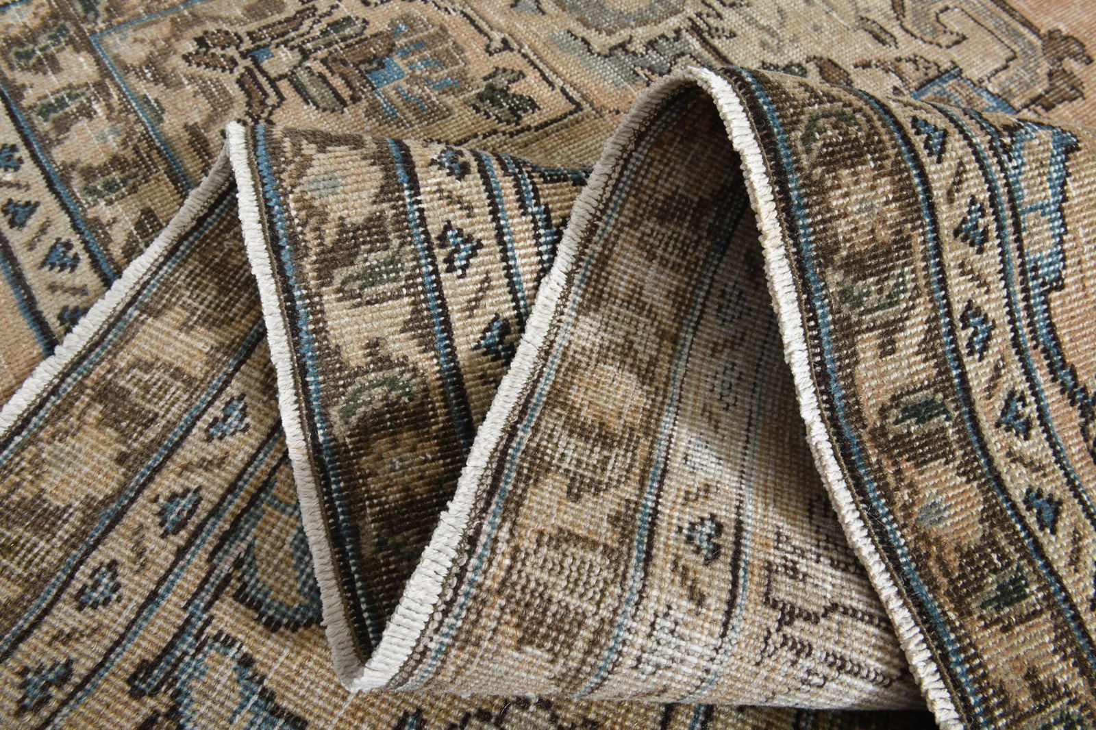 8'2x10'5 ft, PERSIAN DECOR RUG (1 of 10)