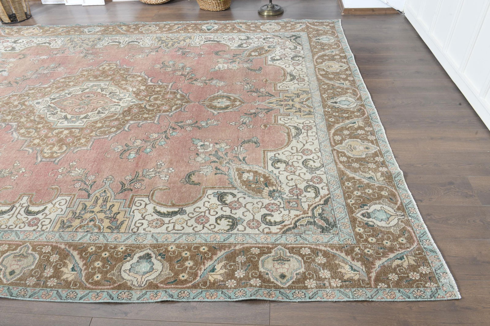 9x12'2 ft, PINK OVERSIZED RUG - 9