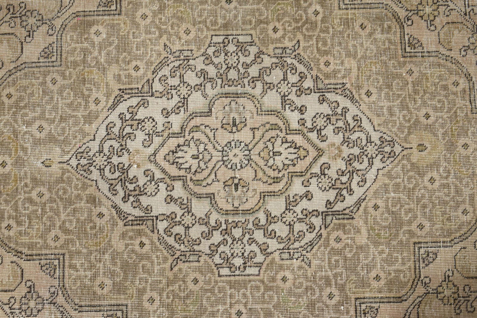 9'7x12'4 ft, OVERSIZED PERSIAN RUG, Living Room - 4