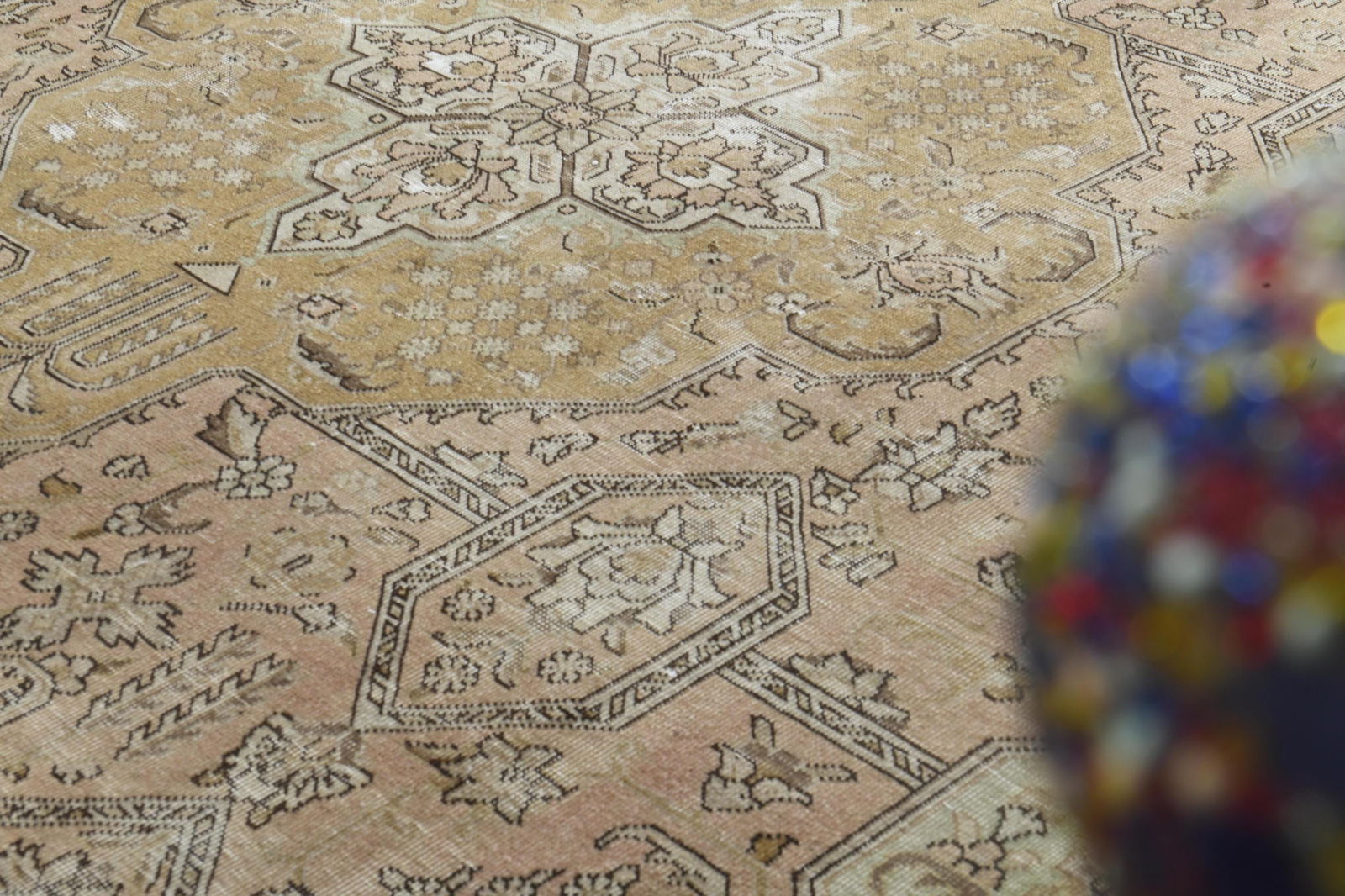 9'6x12'3 ft, OVERSIZED ORANGE BROWN, Minimalist - 3