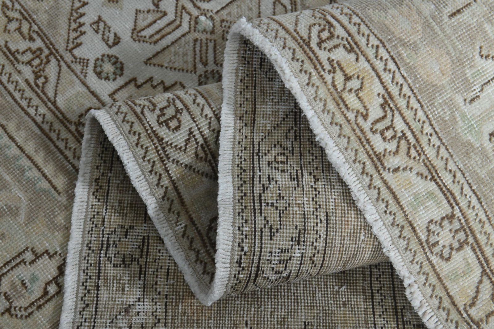 8'2x10'2 ft, FADED PERSIAN RUG (1 of 10)