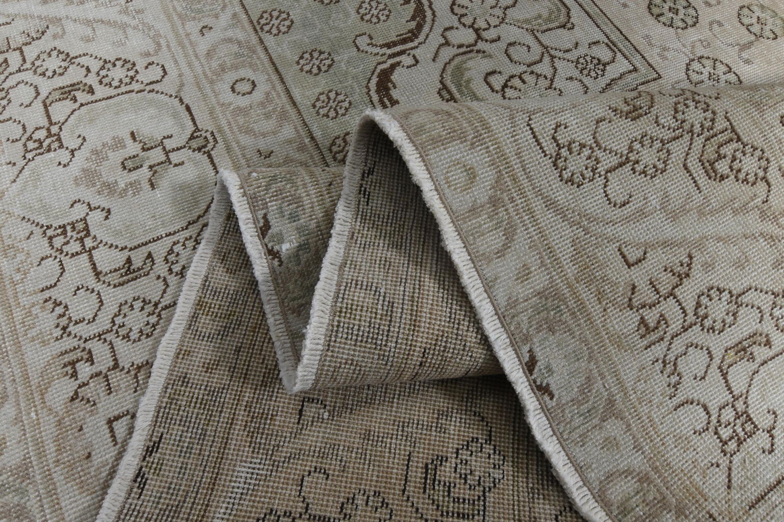 9.4x12.2 ft, OVERSIZED NEUTRAL RUG (1 of 10)