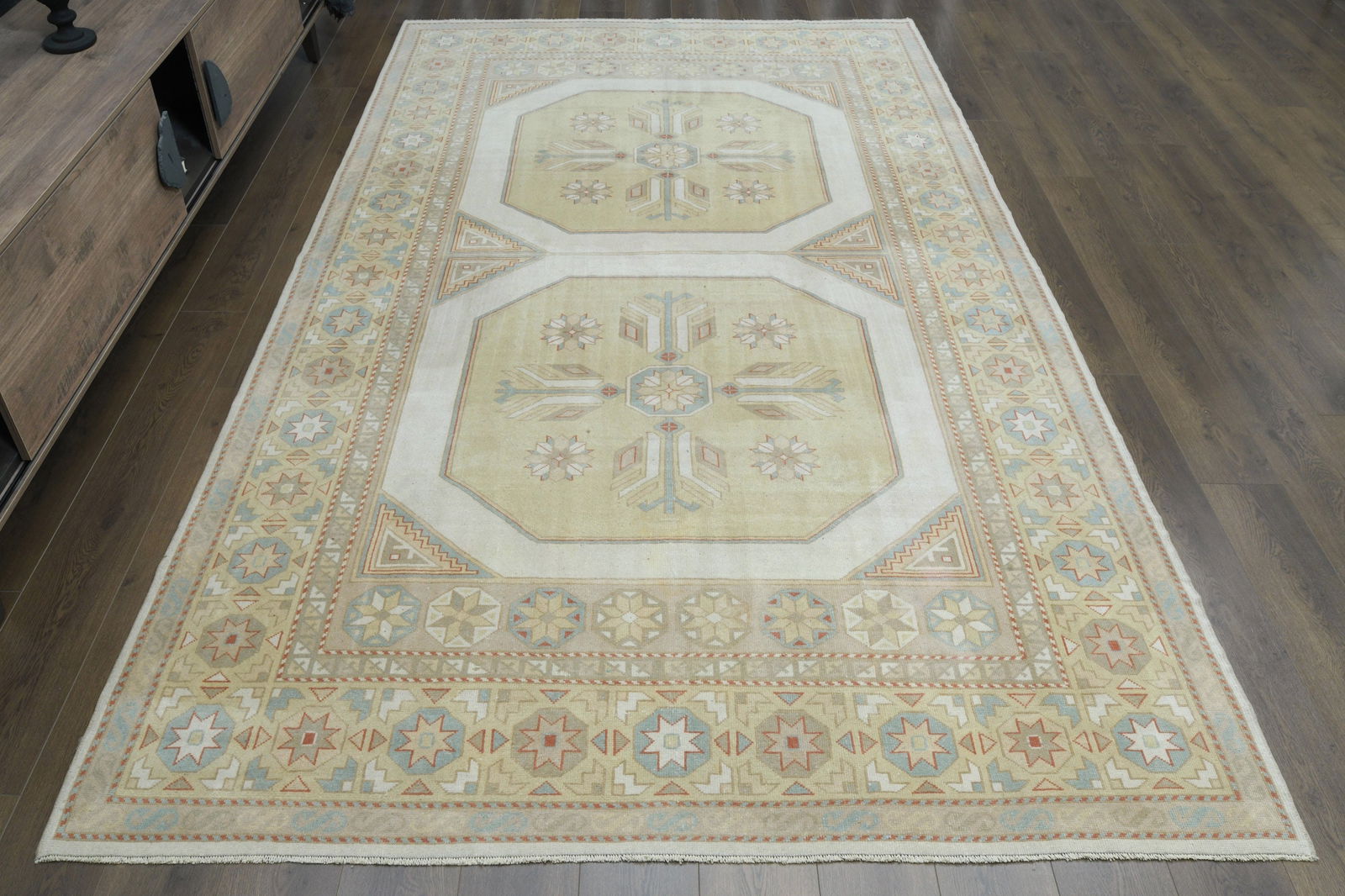 6'6x9'9 ft, NEUTRAL TURKISH RUG (1 of 10)