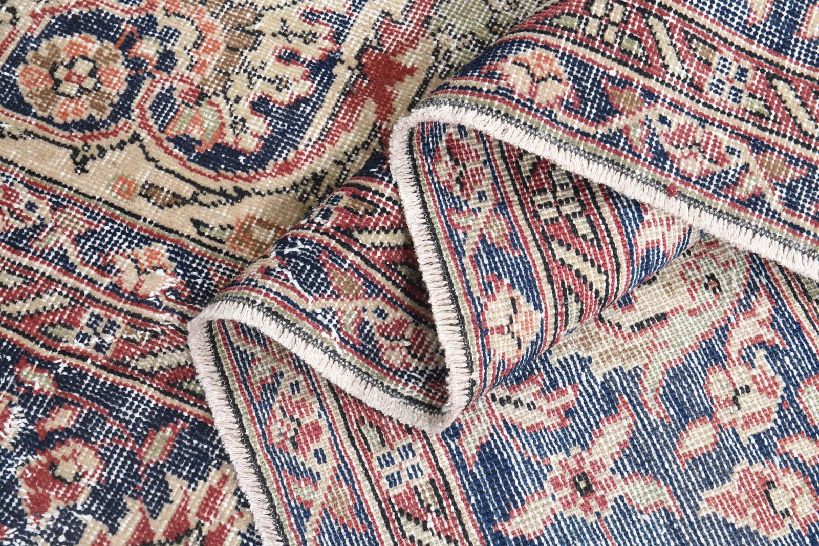 7'9x11'3 ft, PINK PERSIAN DÉCOR (1 of 10)