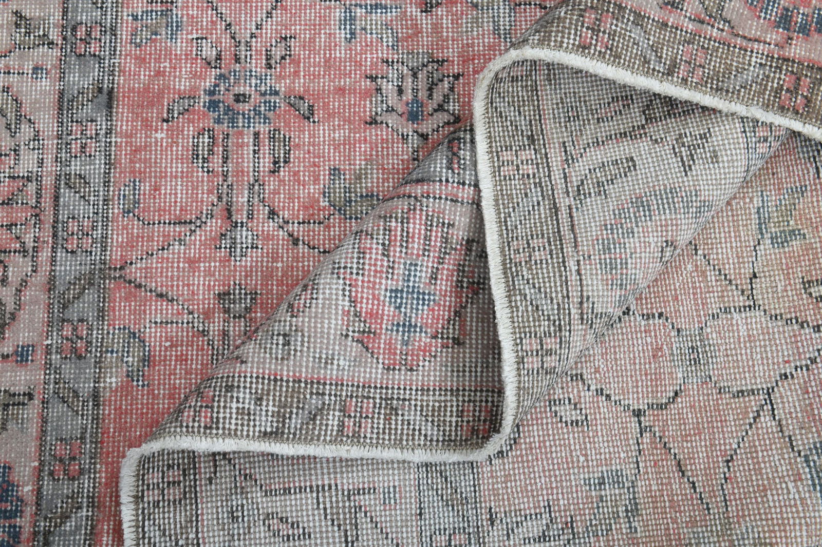 PINK TURKISH Rug, Vintage Rug (1 of 10)