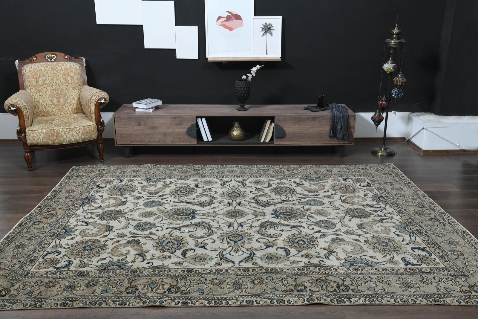 7'4x10'5 ft, LIVING ROOM DÉCOR - 6