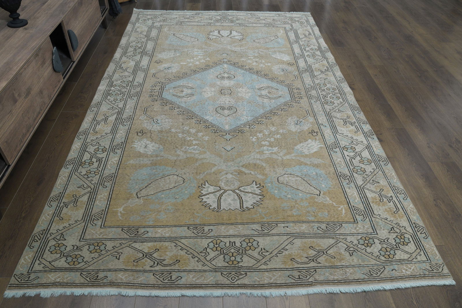 6'7x10'3 ft, TURKISH VINTAGE RUG (1 of 10)