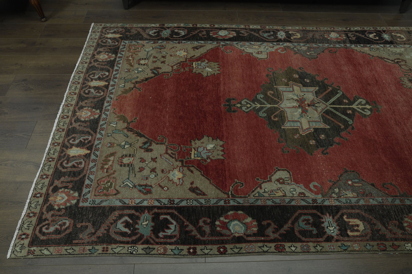 5'6x9'1 ft, RED TURKISH RUG - 6
