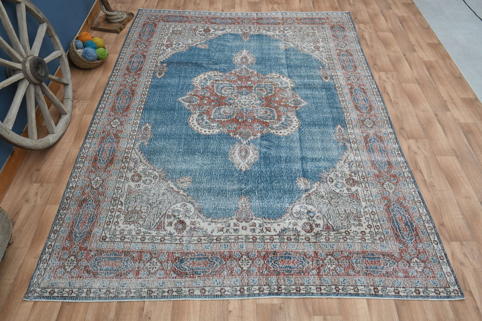 8'7x12'2 ft, TURKISH AREA RUG: Title: 8'7x12'2 ft, TURKISH AREA RUG Description: This Turkish one-of-a-kind Vintage Turkish Rug is hand-knotted and handwoven by the most skilled artisans who use pure wool, in muted, natural tones,