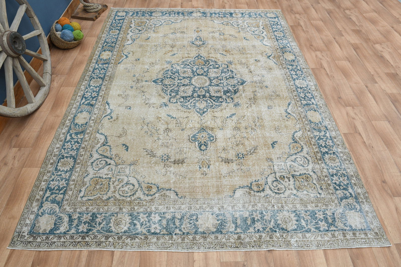 8'2x11'3 ft, PERSIAN AREA RUG (1 of 10)